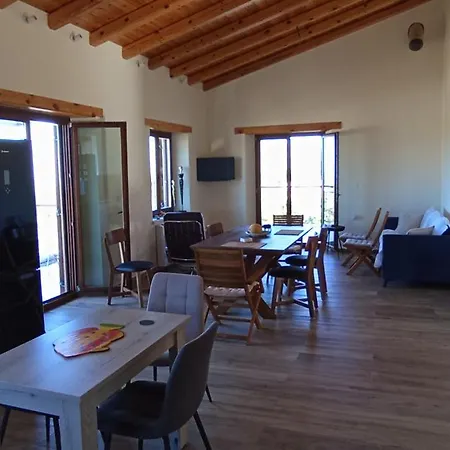 Lodge Summer With Sea View,6 Min Drive From Airport, Near Seitan Limania