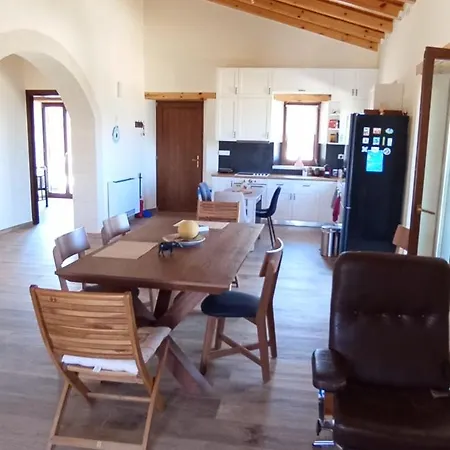 Summer With Sea View,6 Min Drive From Airport, Near Seitan Limania Lodge Khordhákion