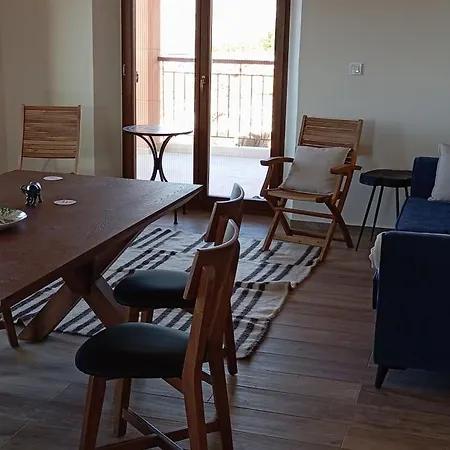 Summer With Sea View,6 Min Drive From Airport, Near Seitan Limania Khordhákion